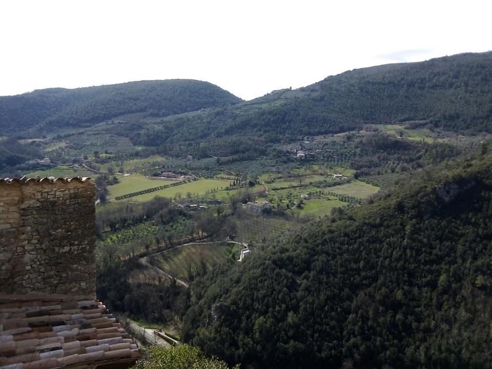 Guesthouse Runcini Ferentillo Exteriér fotografie