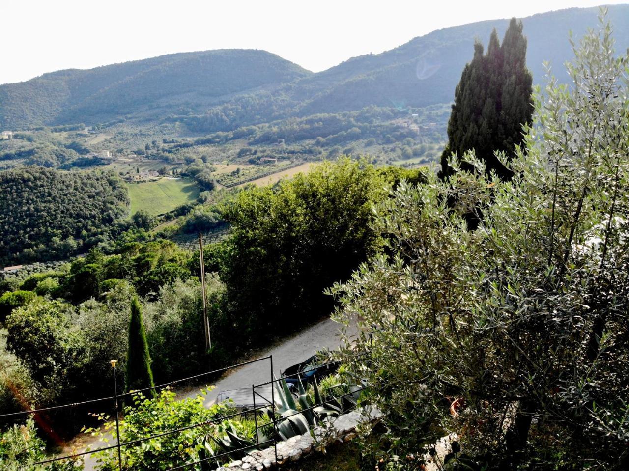 Guesthouse Runcini Ferentillo Exteriér fotografie